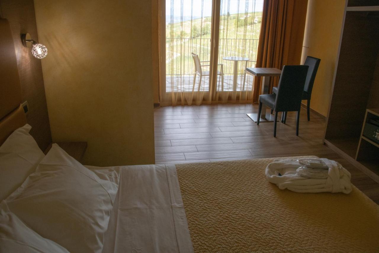 Willa Casa Castella - Adults Only - Langhe Diano dʼAlba Zewnętrze zdjęcie