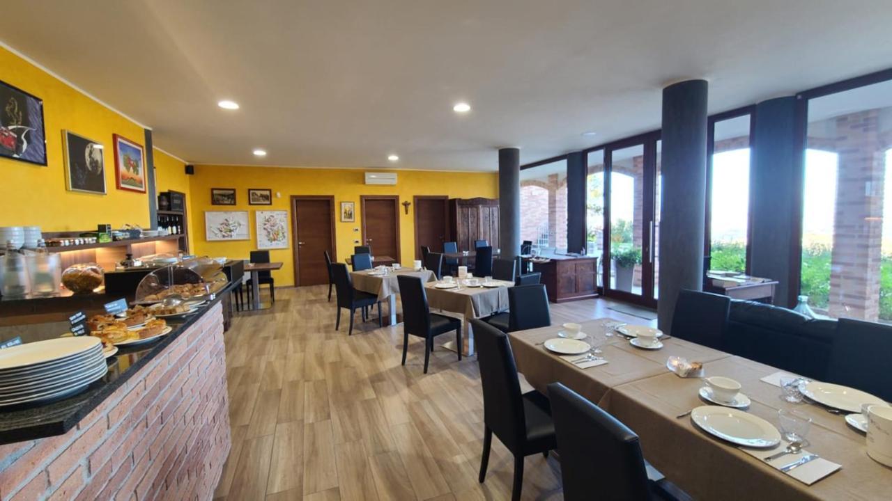 Willa Casa Castella - Adults Only - Langhe Diano dʼAlba Zewnętrze zdjęcie