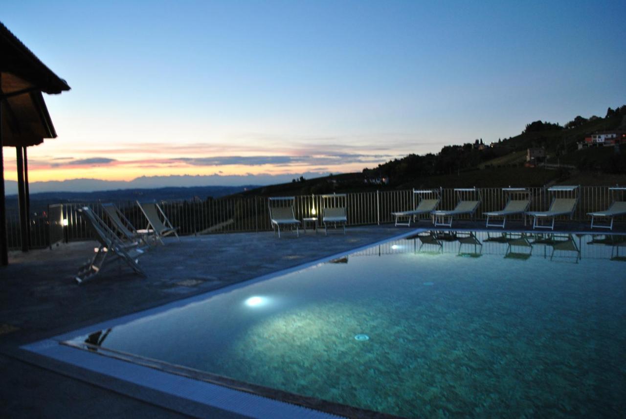 Willa Casa Castella - Adults Only - Langhe Diano dʼAlba Zewnętrze zdjęcie