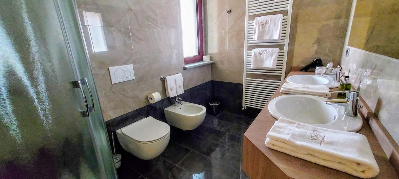 Willa Casa Castella - Adults Only - Langhe Diano dʼAlba Zewnętrze zdjęcie