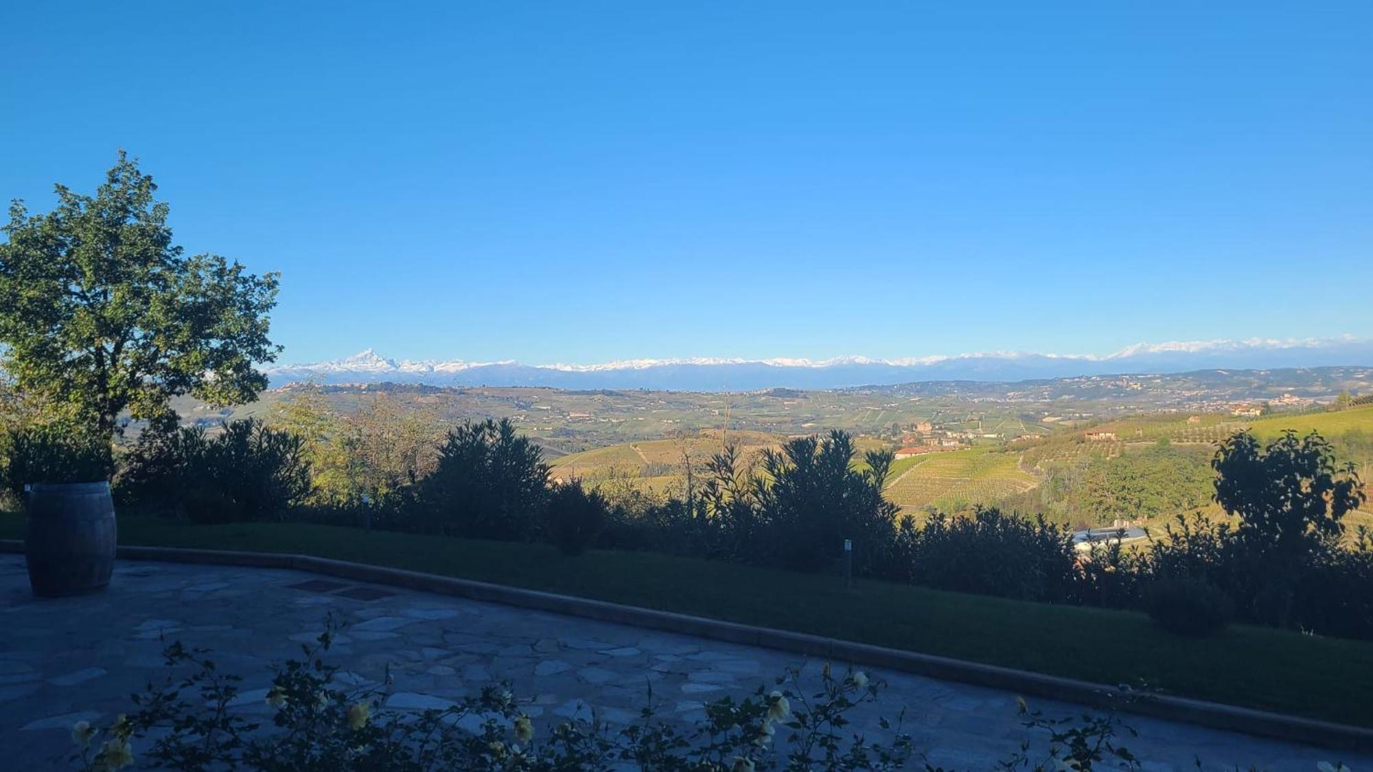 Willa Casa Castella - Adults Only - Langhe Diano dʼAlba Zewnętrze zdjęcie