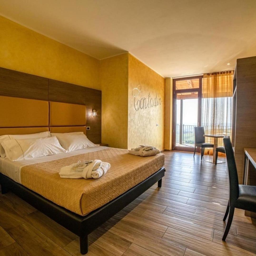 Willa Casa Castella - Adults Only - Langhe Diano dʼAlba Zewnętrze zdjęcie