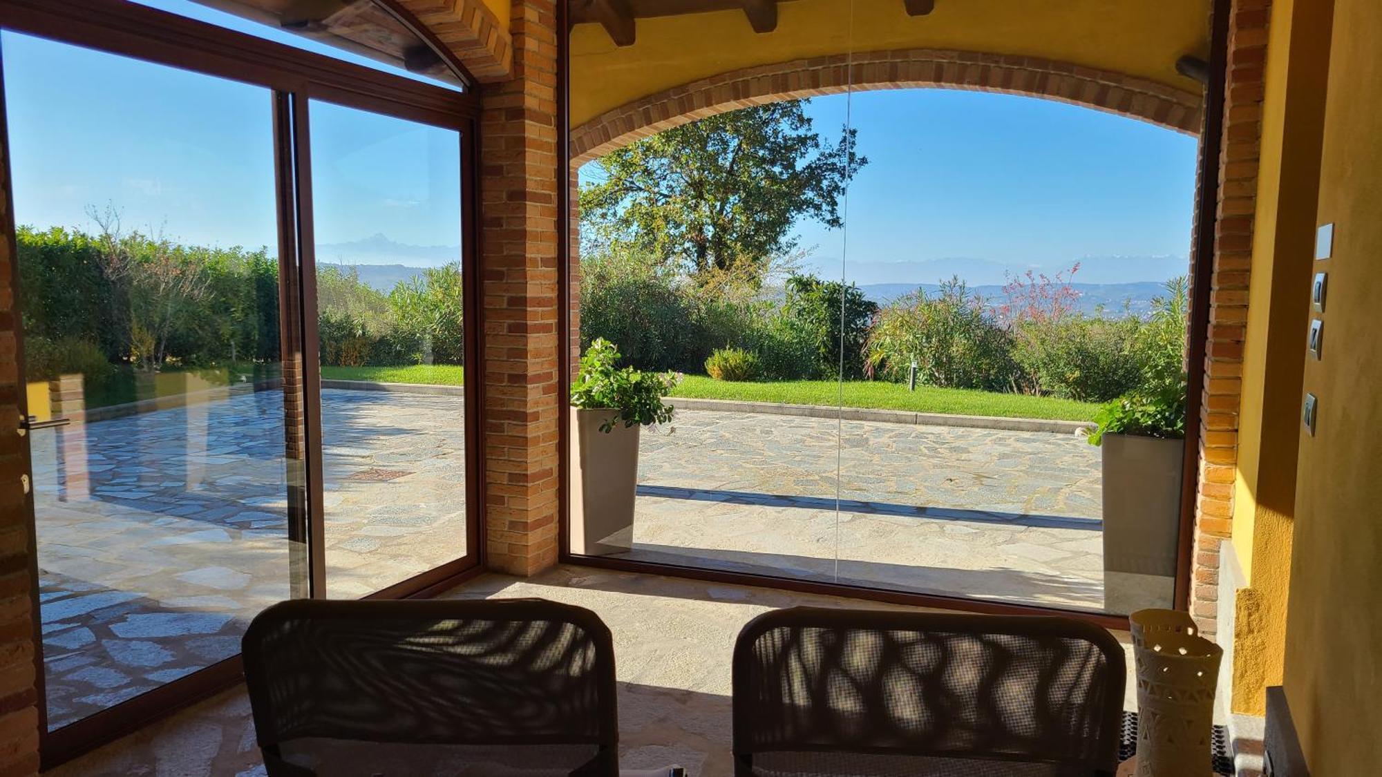 Willa Casa Castella - Adults Only - Langhe Diano dʼAlba Zewnętrze zdjęcie